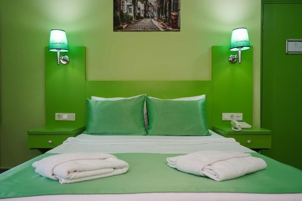 Територія Avlion Hotel (ex. Avlion Boutique Hotel) 3*