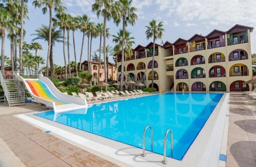 Панорама Club Tropical Beach Hotel (ex. Club Tropical Paradise & SPA, Green Paradise Beach Hotel, Tropical Hotel Konaklı) 4*