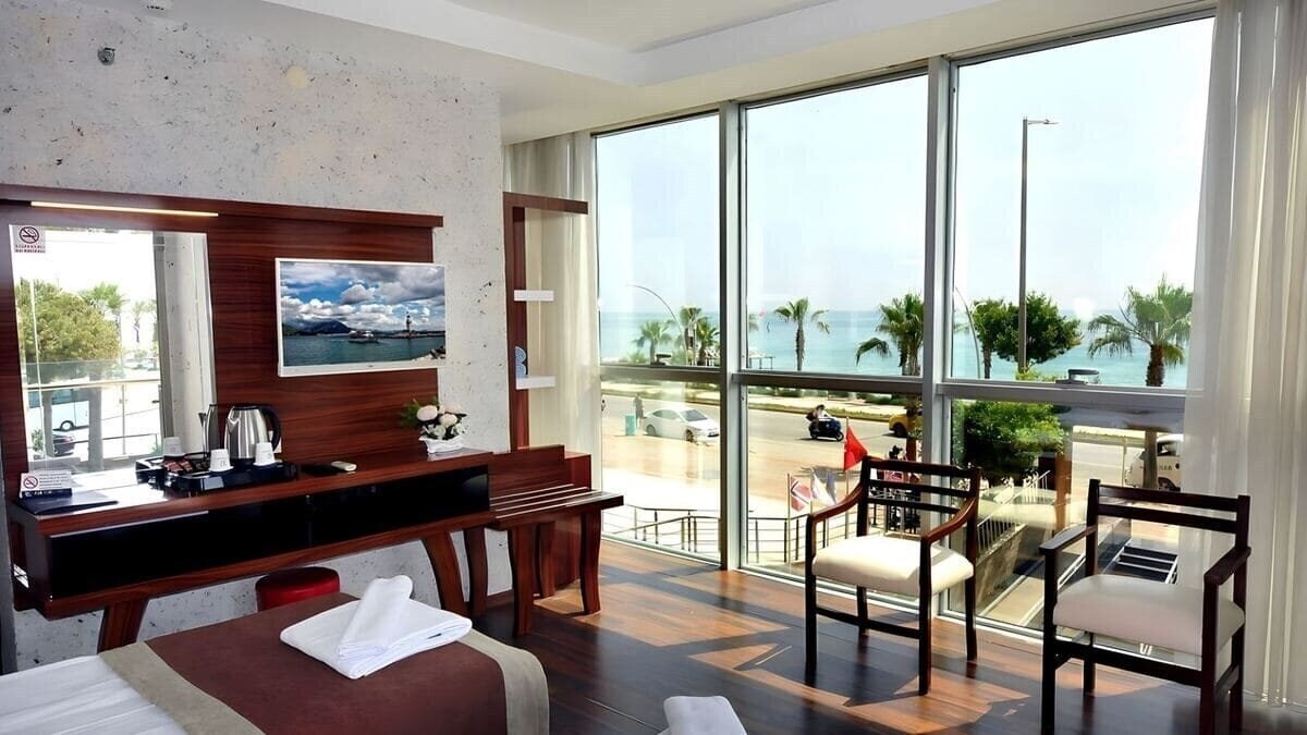 Территория Grand Barhan Hotel (ex. AS Blue Coast Hotel, Grand Bayar Beach, UK Blue Coast) 4*