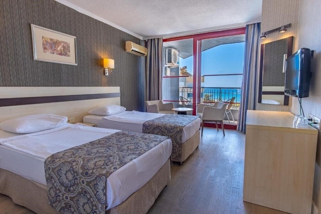 Фото A11 Hotel Obakoy 4*