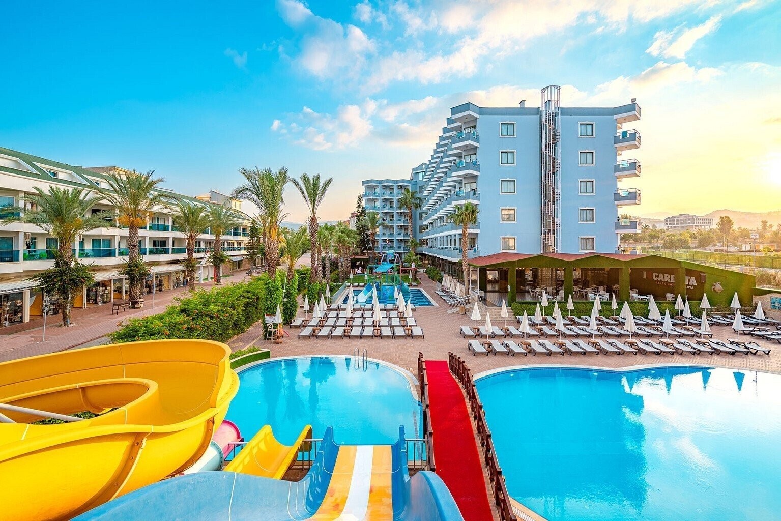 Отель Caretta Relax Hotel 4*