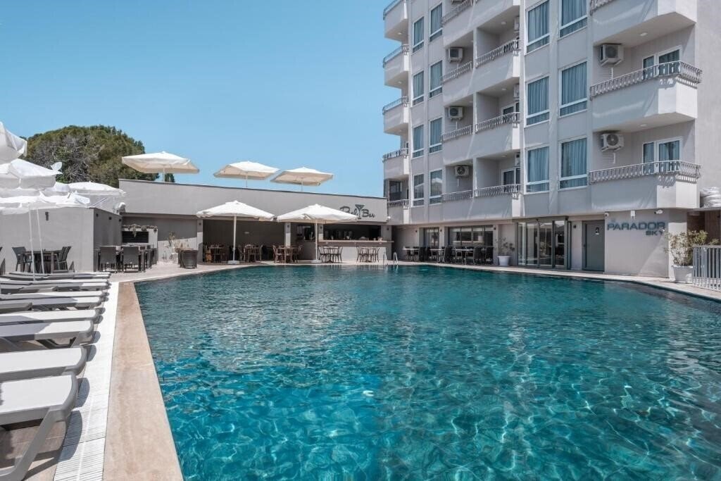 Панорама Parador Sky Hotel 4*