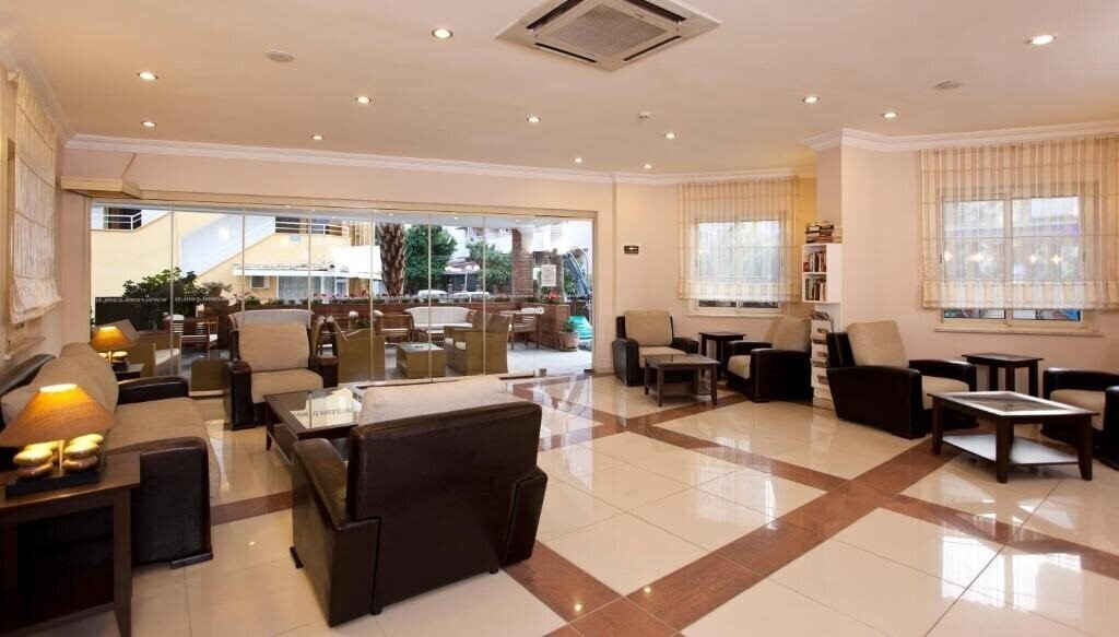 Фотография Remi Hotel 4*