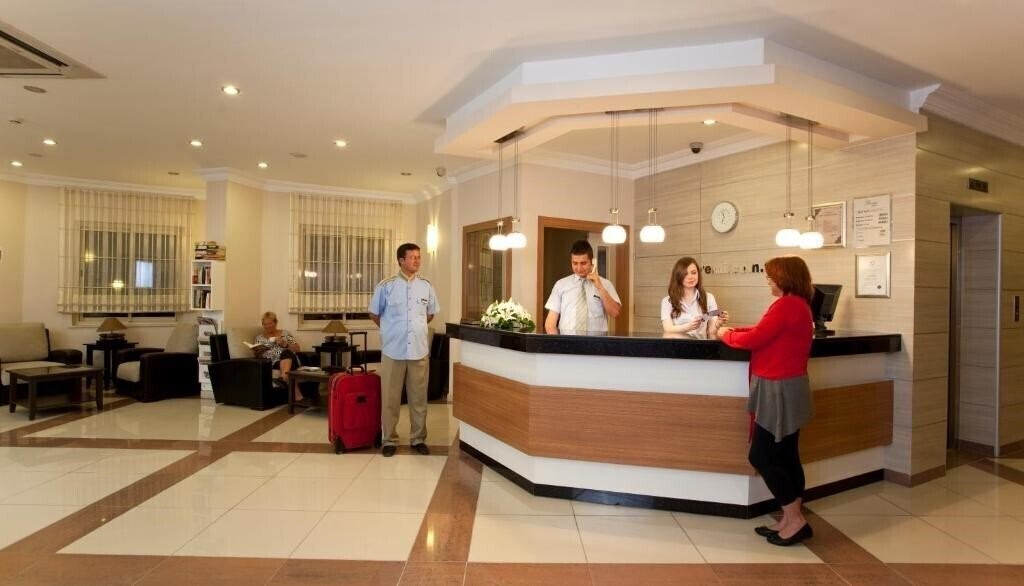 Вид Remi Hotel 4*