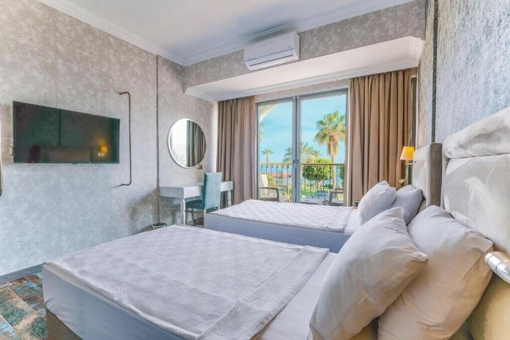 Фото Wien Star Hotel (ex. Wien Terbilek, Wien) 3*