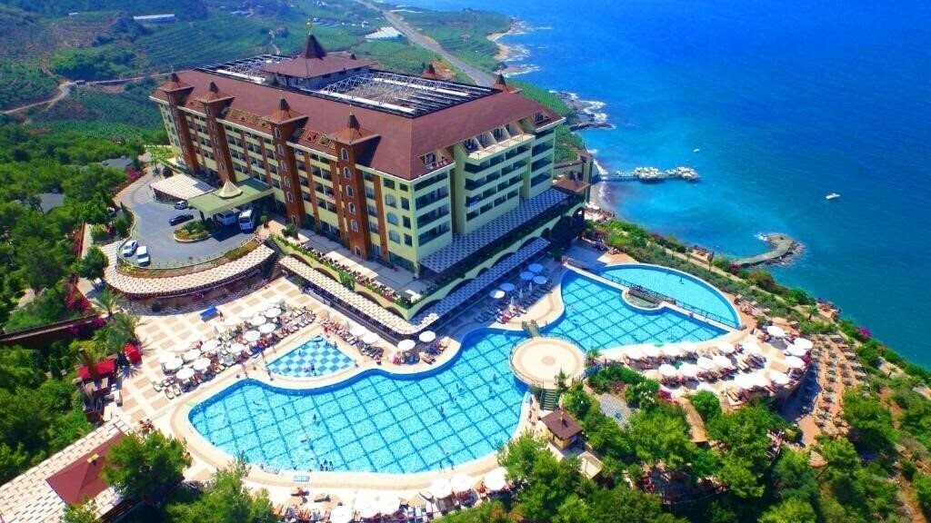 Готель Utopia World 5*