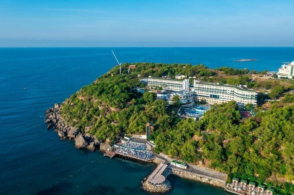 Отель A Good Life Utopia Family Resort (ex. Water Planet Deluxe Hotel & Aquapark, Water Planet Aquapark & Holiday Village) 5*