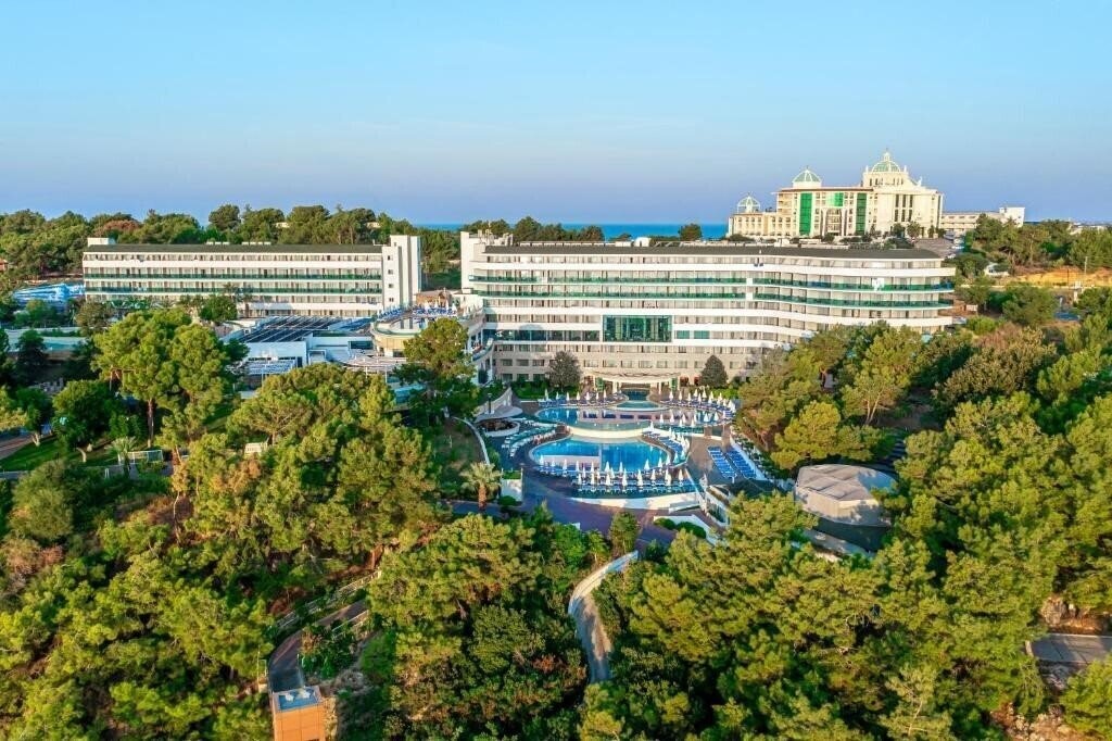 Изображение A Good Life Utopia Family Resort (ex. Water Planet Deluxe Hotel & Aquapark, Water Planet Aquapark & Holiday Village) 5*