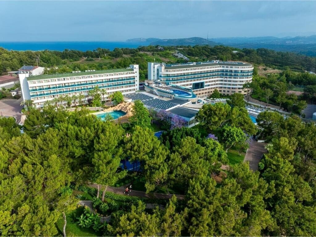 Фотография A Good Life Utopia Family Resort 5*