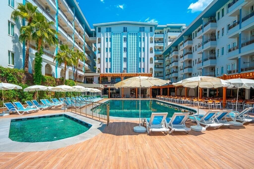 Фото Blue Star Hotel (ex. Hotel Blue Star) 4*