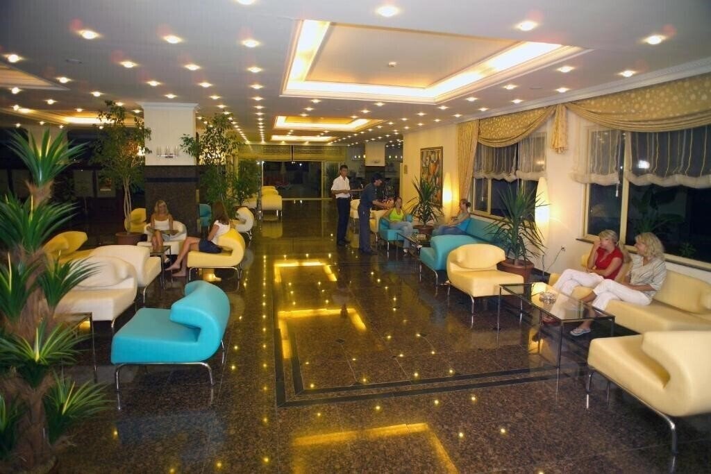 Апартаменты Kleopatra Royal Palm Hotel (ex. Akya Appart Hotel) 4*