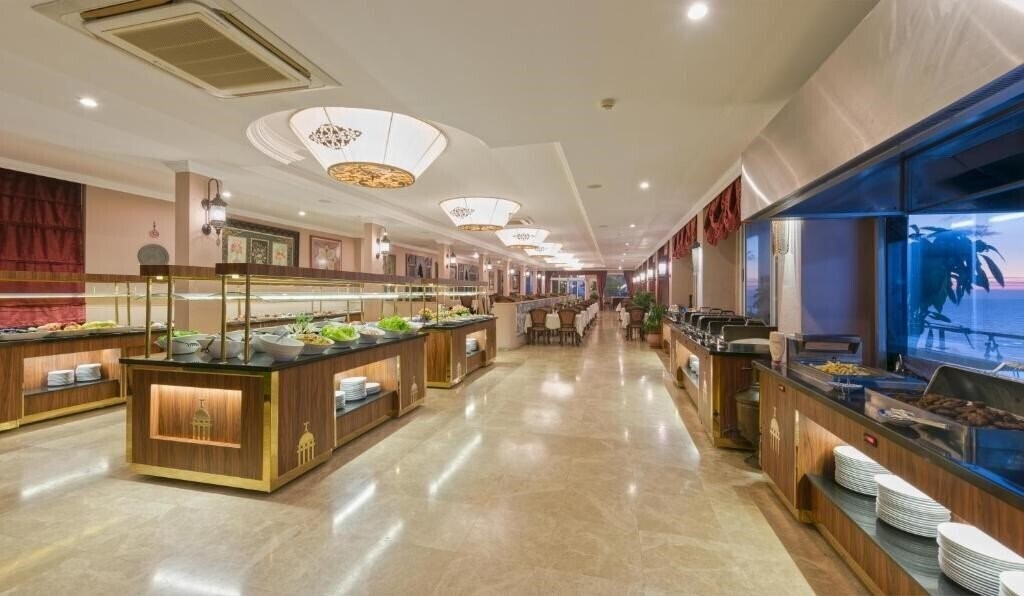 Територія Antique Roman Palace 5*