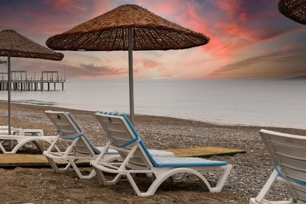 Картинка Holiday Park Resort 5*