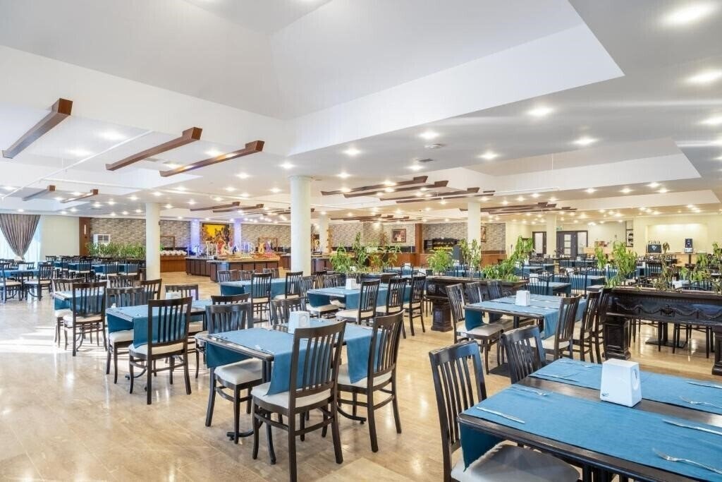 Изображение Senza Sunset Beach Hotel (ex. Sunset Beach Hotel, Taluyka Sunset Beach Hotel) 4*