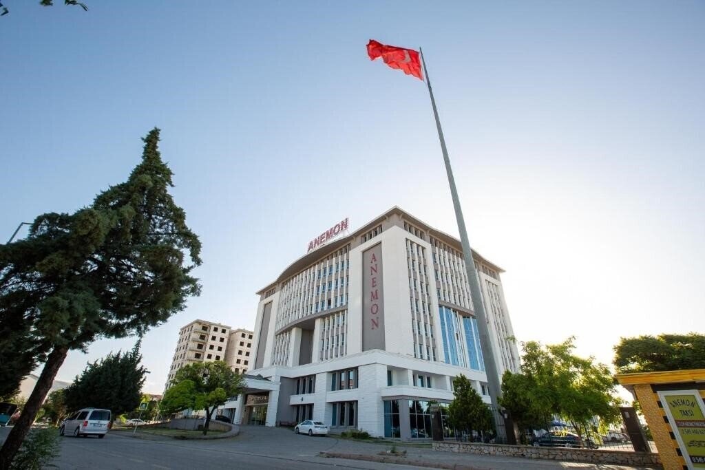 Готель Anemon Malatya Otel 5*