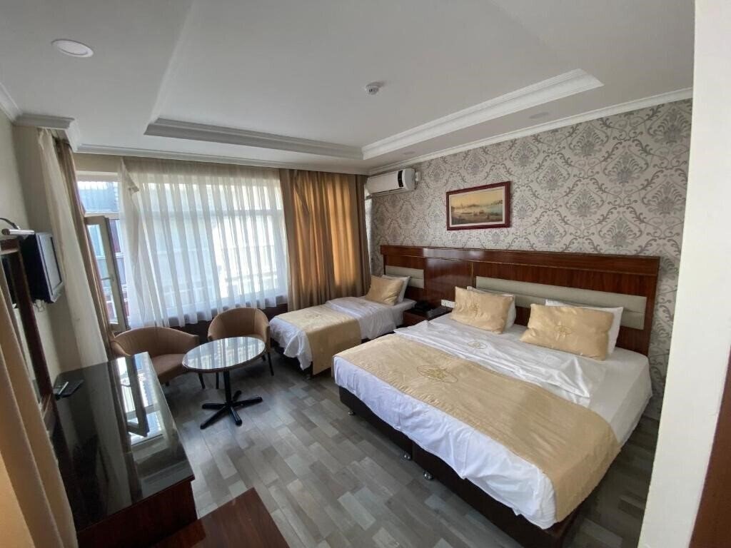 Вид Elit Palace Hotel 3*