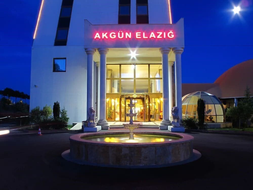 Фото Akgun Elazig Hotel 4*
