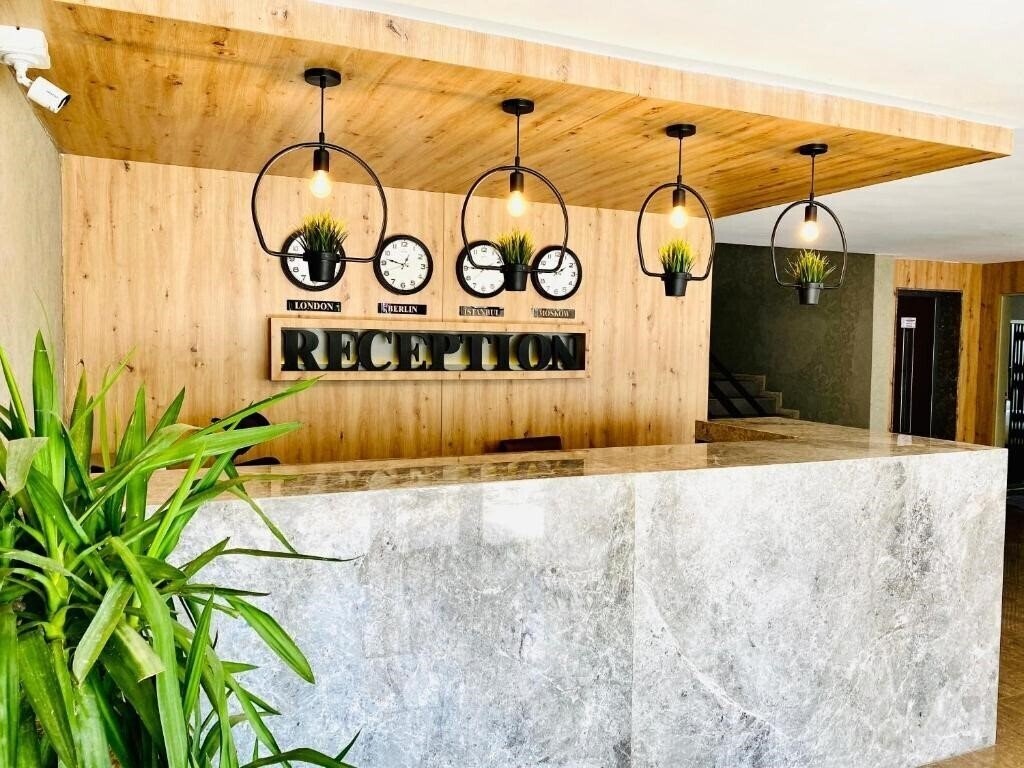 Вид The Royal City Hotel (ex. Royal City, Royal Atalla Hotel) 3*