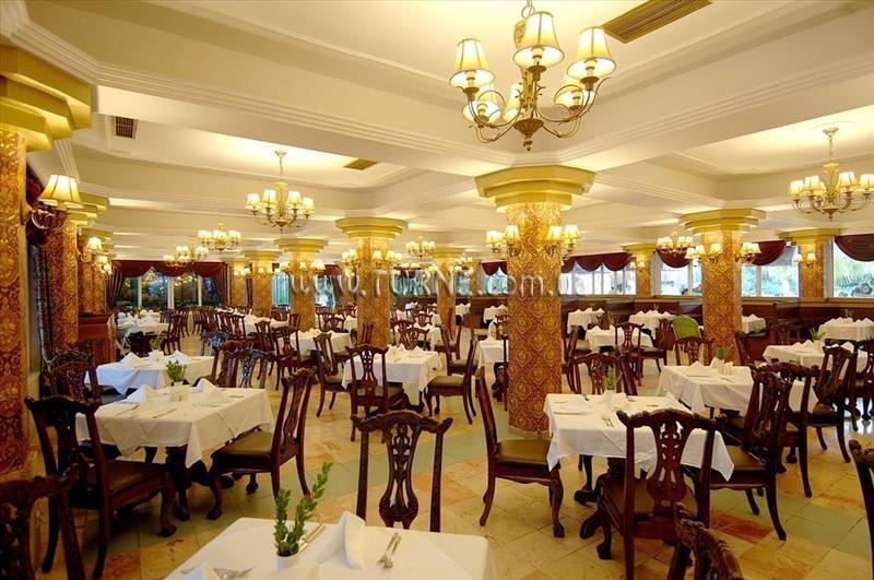 Апартаменты Delphin Botanik Lares 5*