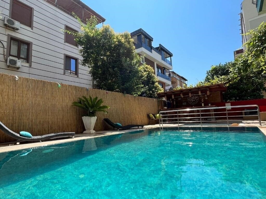 Вид Beyaz Melek Hotel 2*