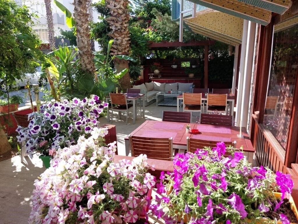 Панорама Beyaz Melek Hotel 2*
