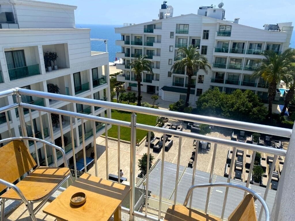 Вид Prima Hotel 3*