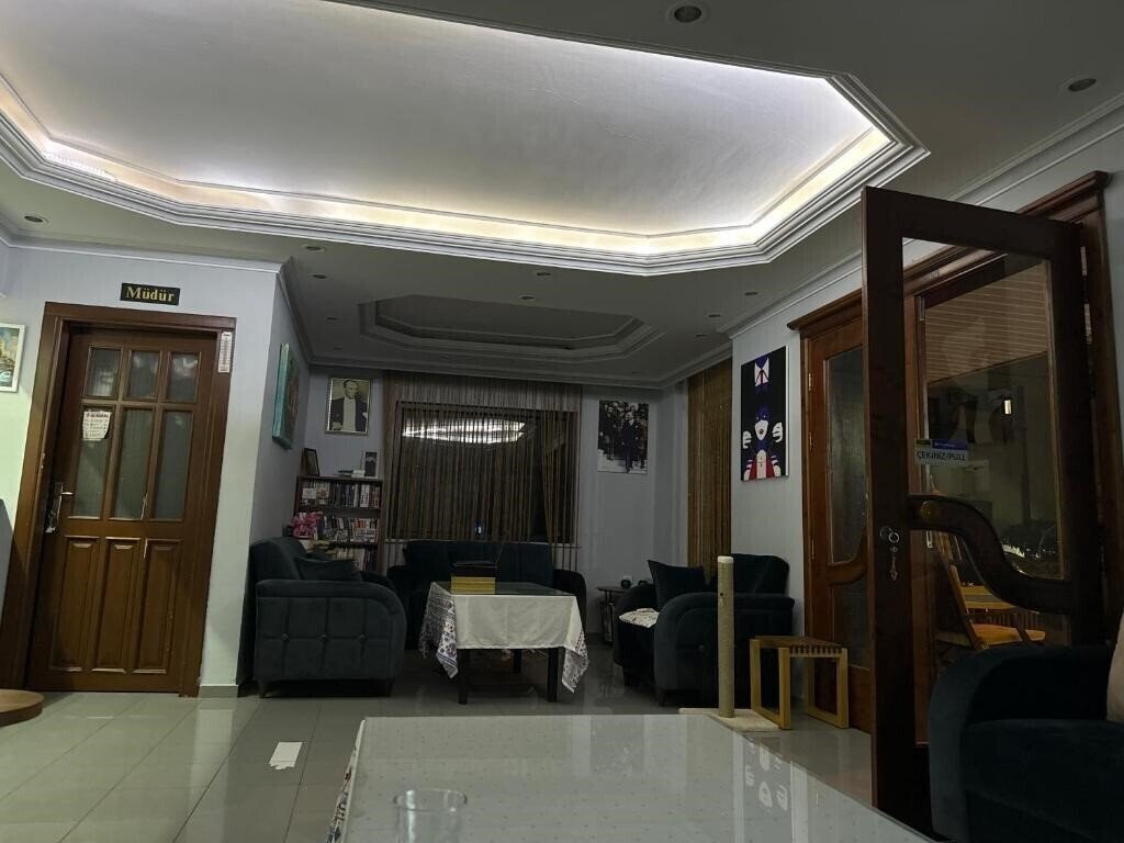 Апартаменти Meltem Hotel 2*