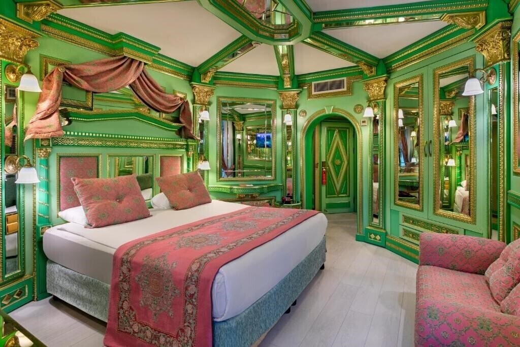 Вид Club Hotel Sera 5*