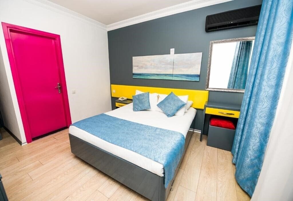 Вид Antikhan Hotel 3*