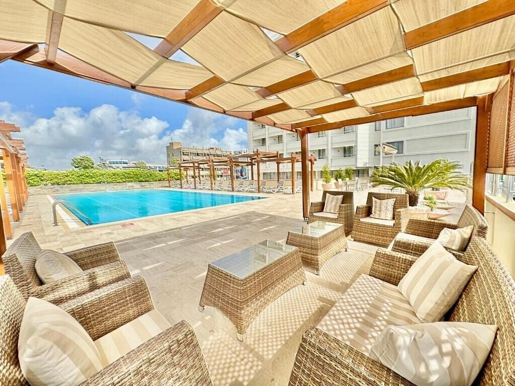 Панорама Best Western Plus Khan 4*