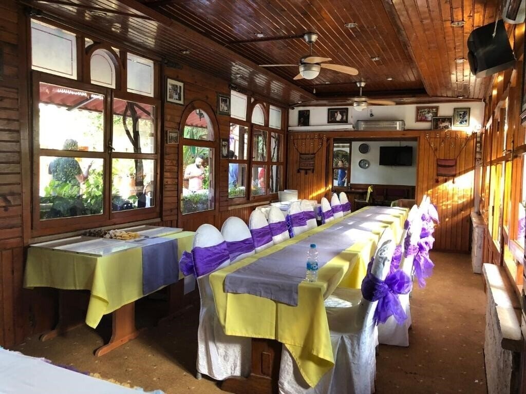 Фотографія Karyatit 3*