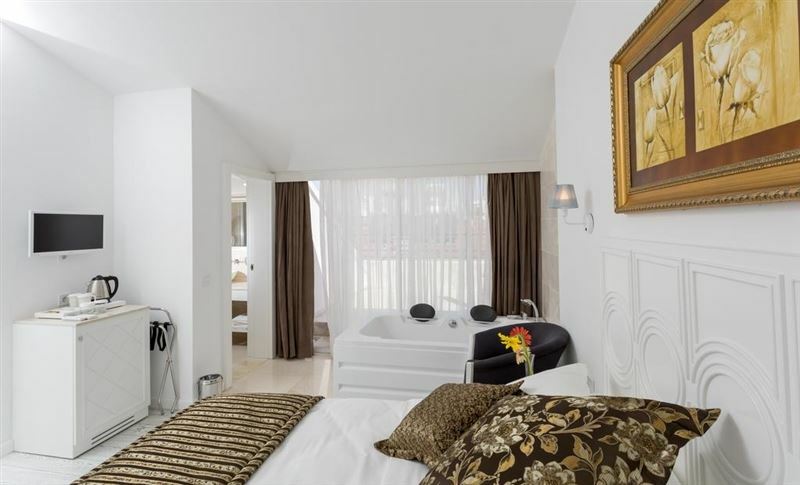 Вид The Wise Boutique Hotel & Spa 4*