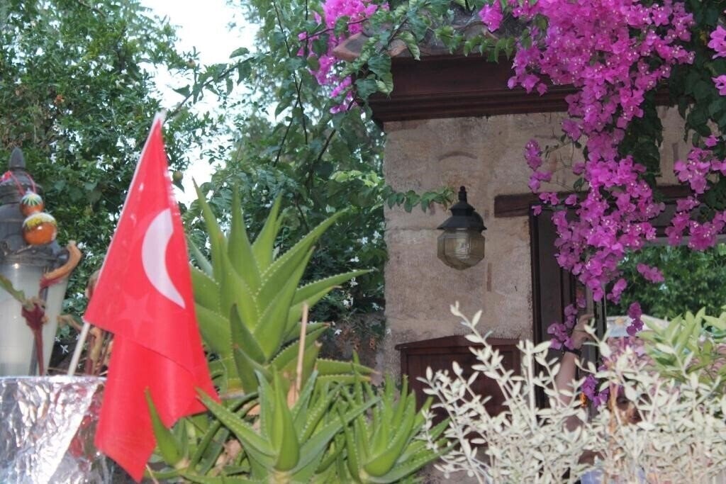 Вид Hadrian Gate Hotel 1*