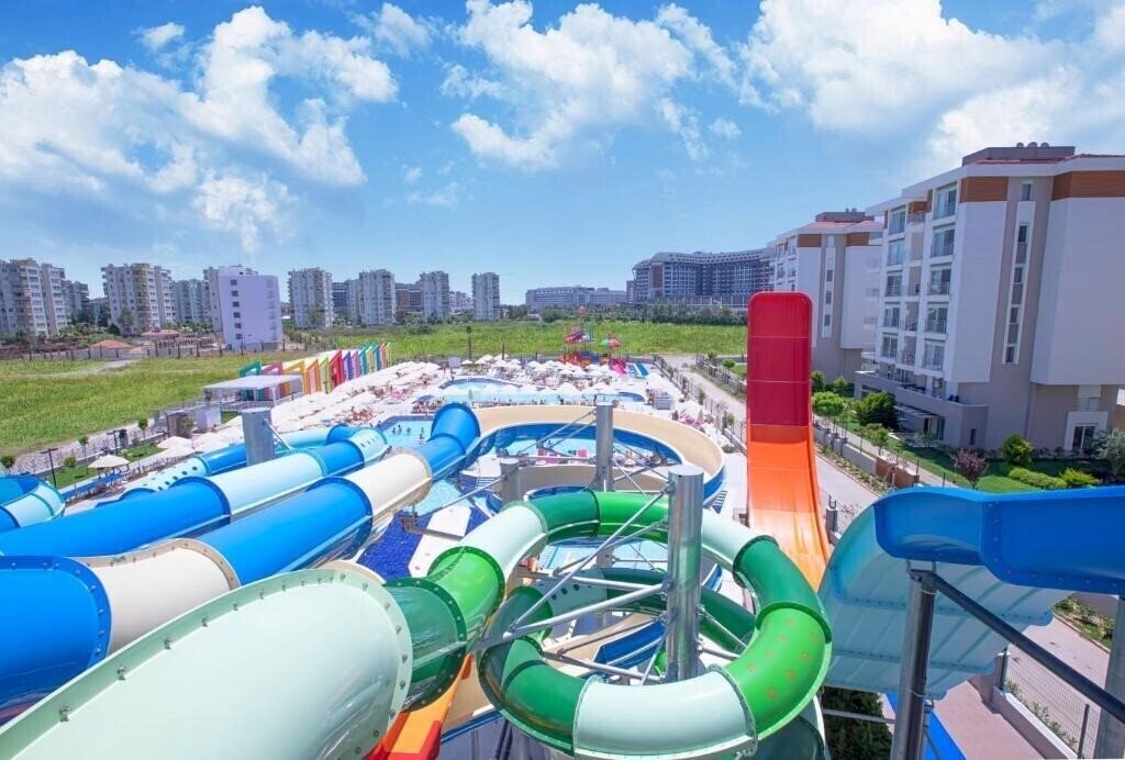 Территория Greenwood Suites Resort (ex. Sherwood Suites Resort Hotel) 5*