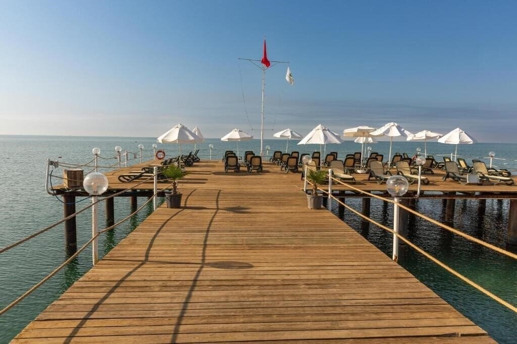 Вид Sherwood Exclusive Lara (ex. Sherwood Breezes Resort) 5*