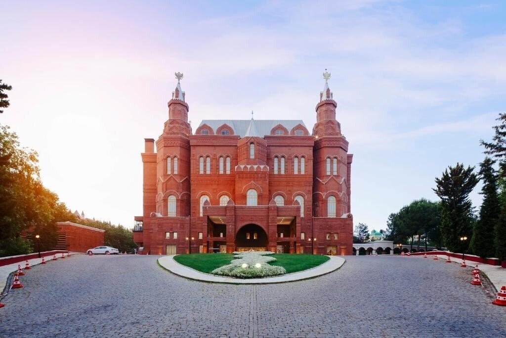 Апартаменти Asteria Kremlin Palace (ex. PGS Kremlin Palace, Wow Kremlin Palace) 5*