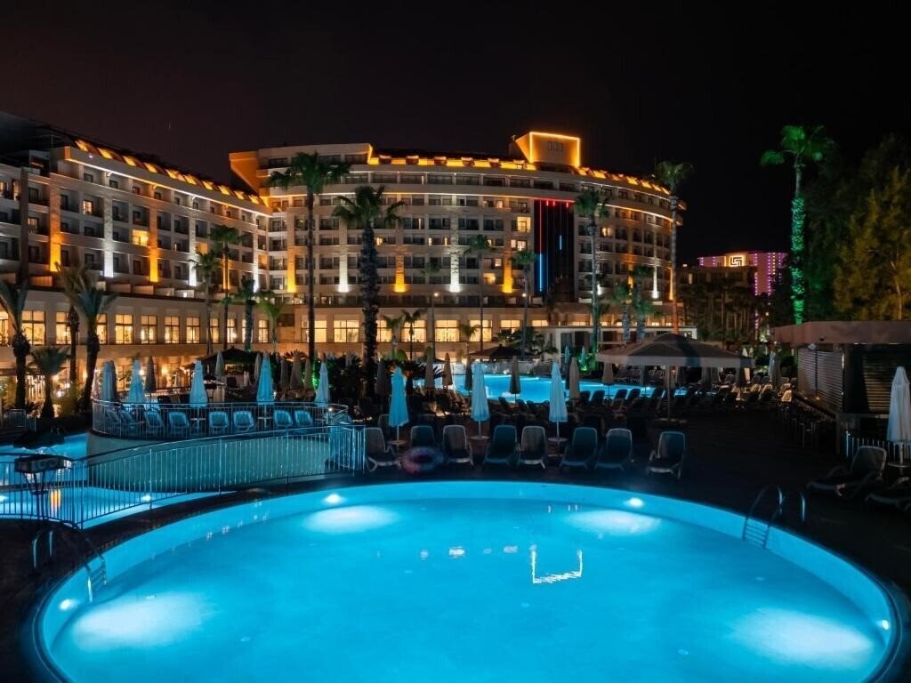 Апартаменти Fame Residence Lara & SPA 5*