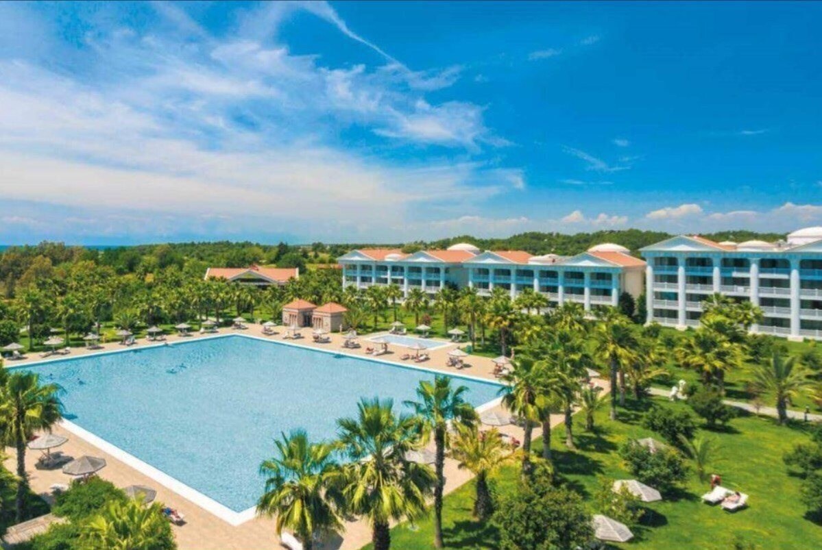 Готель Defne Kumul Suites 5*