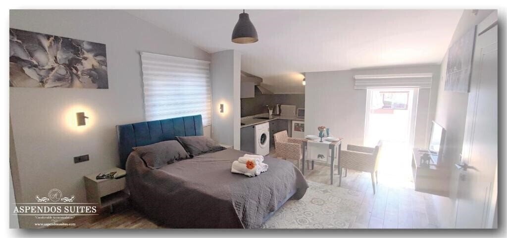 Отель Aspendos Suites  Boutique 3*