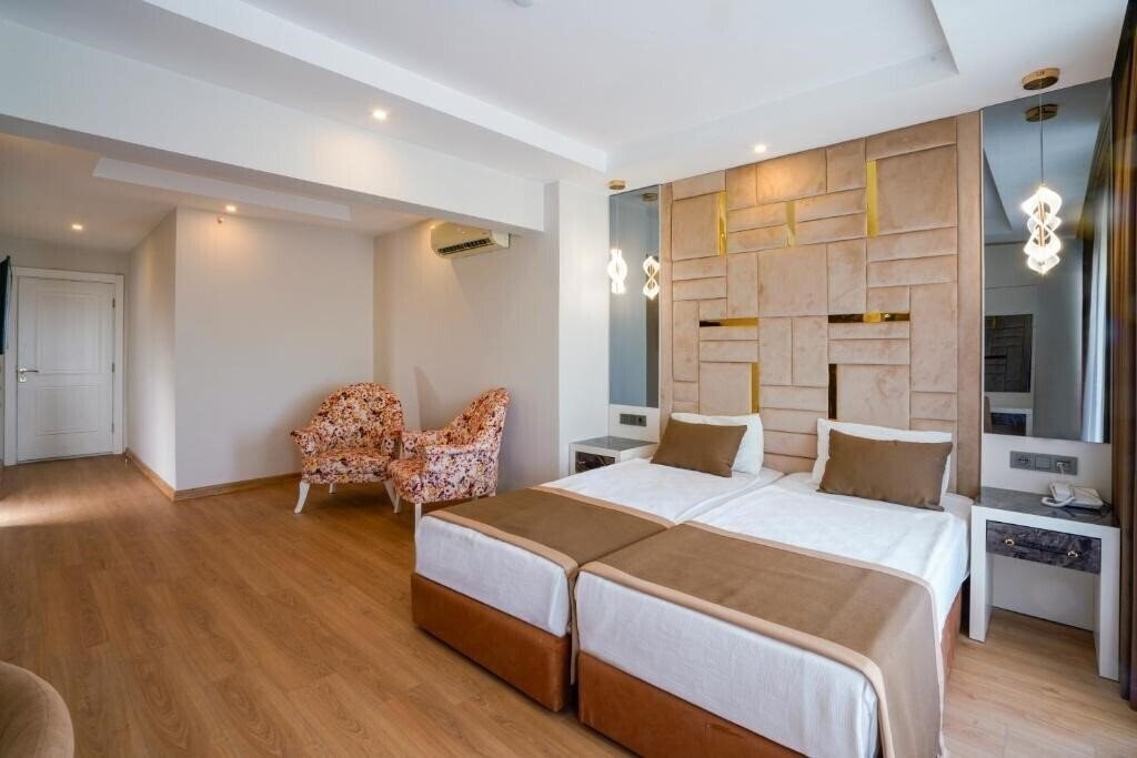 Вид Lara Garden Hotel (ex. Lara Garden Butik Hotel) 3*