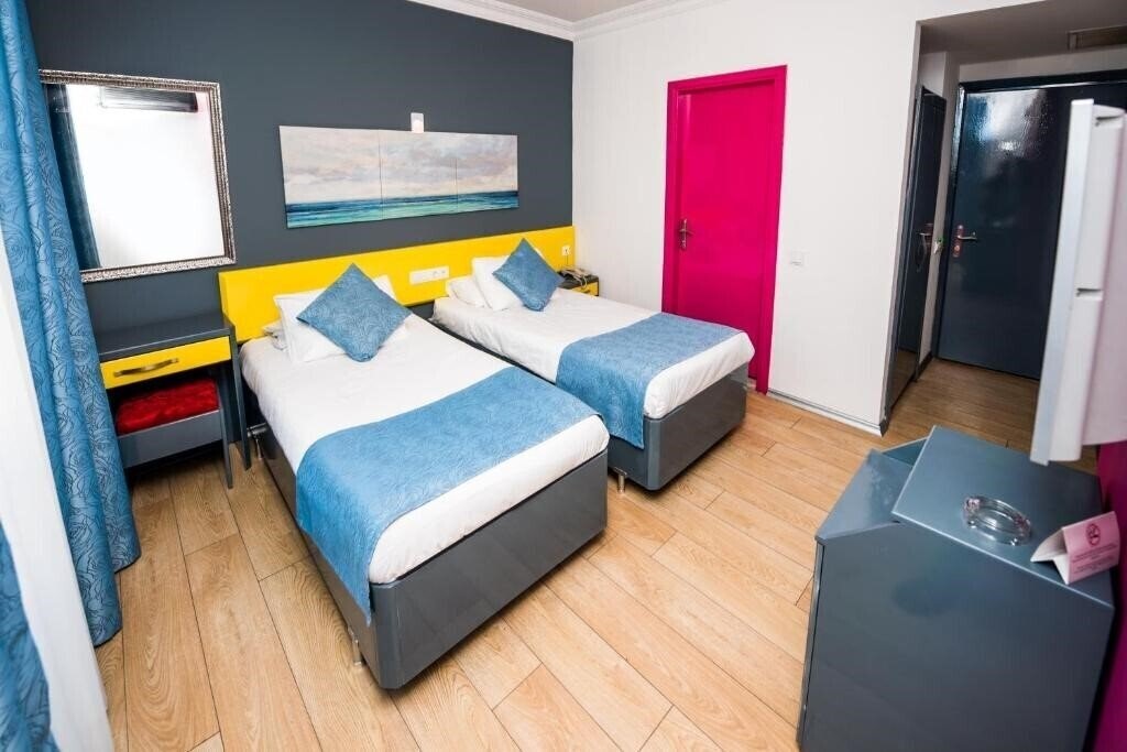 Территория Mera Park Hotel 3*