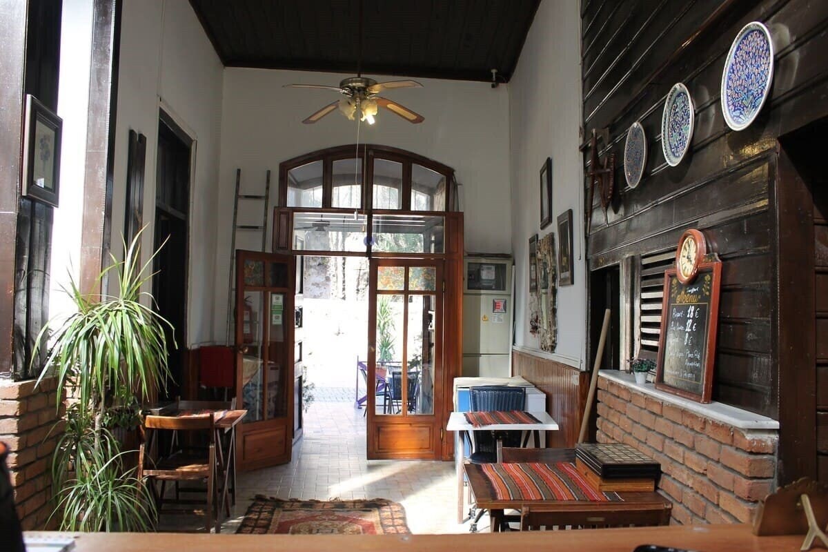 Фотография Erken Pansiyon (ex. Erken Konak Pension) 3*