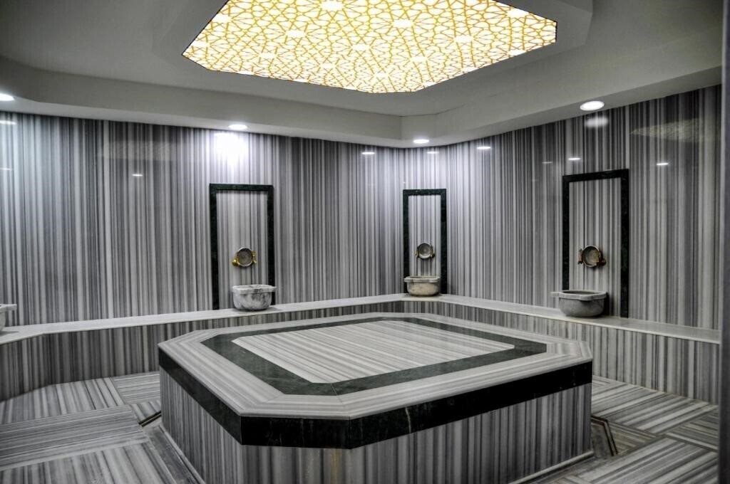 Территория Expo Park Hotel 3*