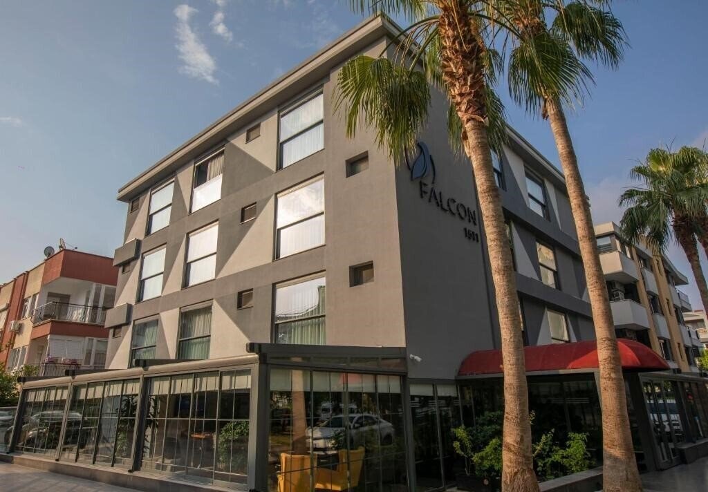 Фотография Falcon 1511 3*