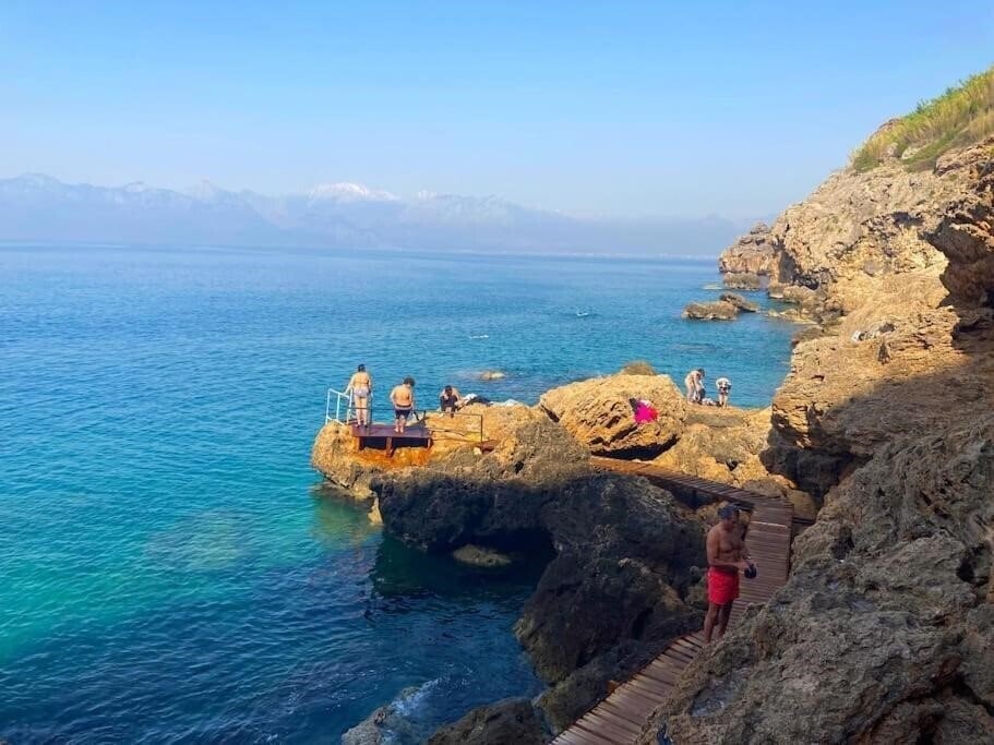 Апартаменти Karden Otel 2*