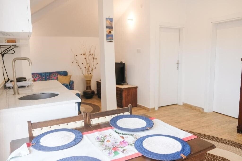 Фотографія Mavi & Ani Pansiyon 2*