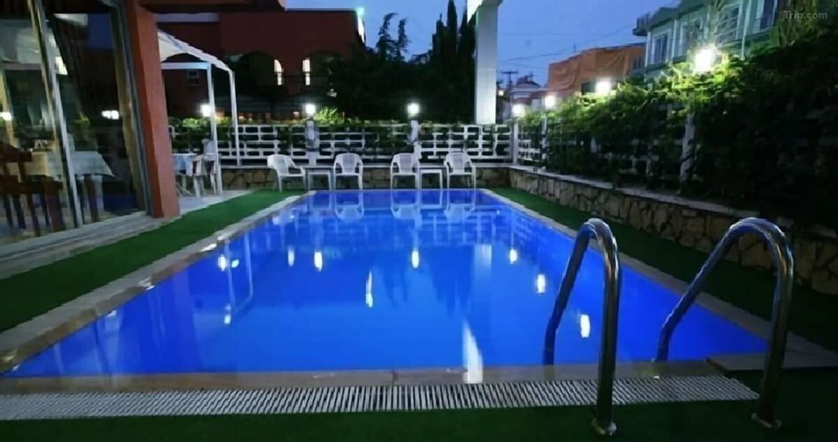 Панорама Umit Hotel 3*