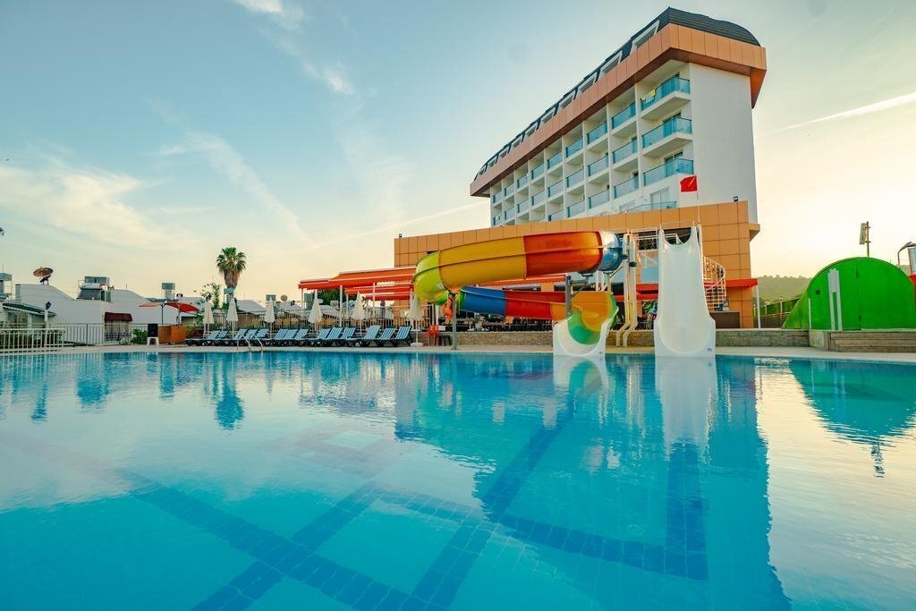 Картинка Club Throne Beach 5*