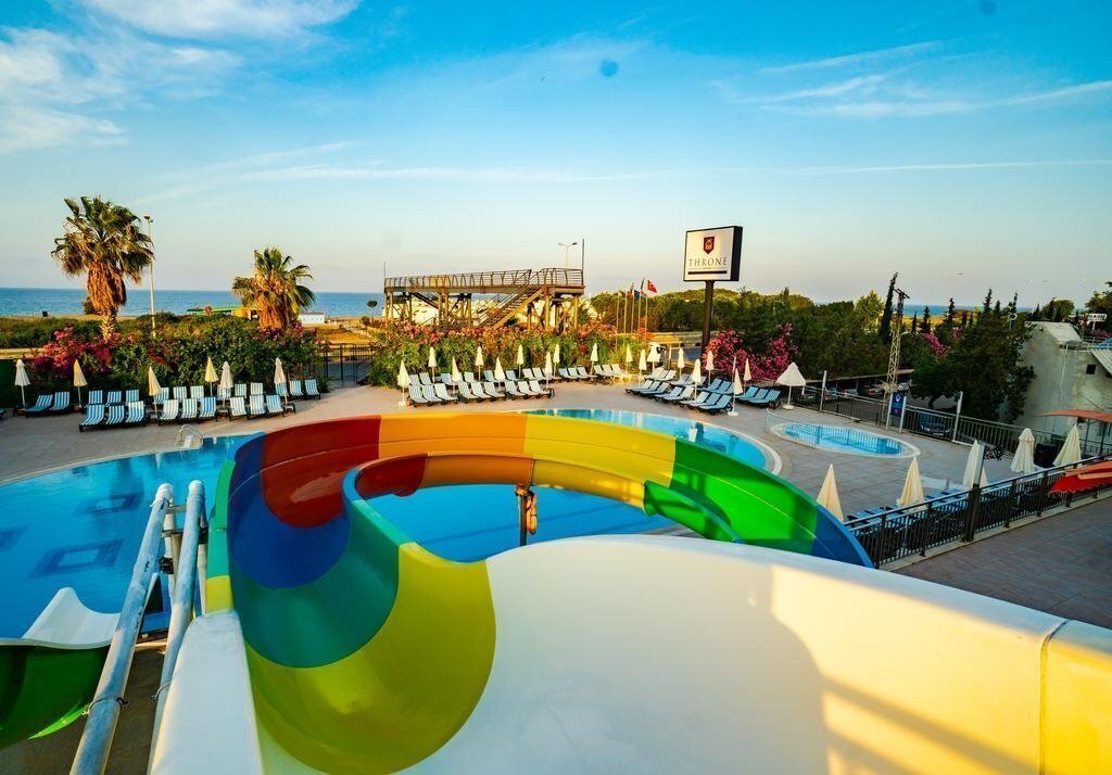 Вид Club Throne Beach 5*
