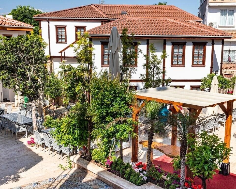 Апартаменты Woo Town Suites (ex. Sanctakana Boutique Hotel & SPA, Sanctakana Boutique Hotel ) 3*